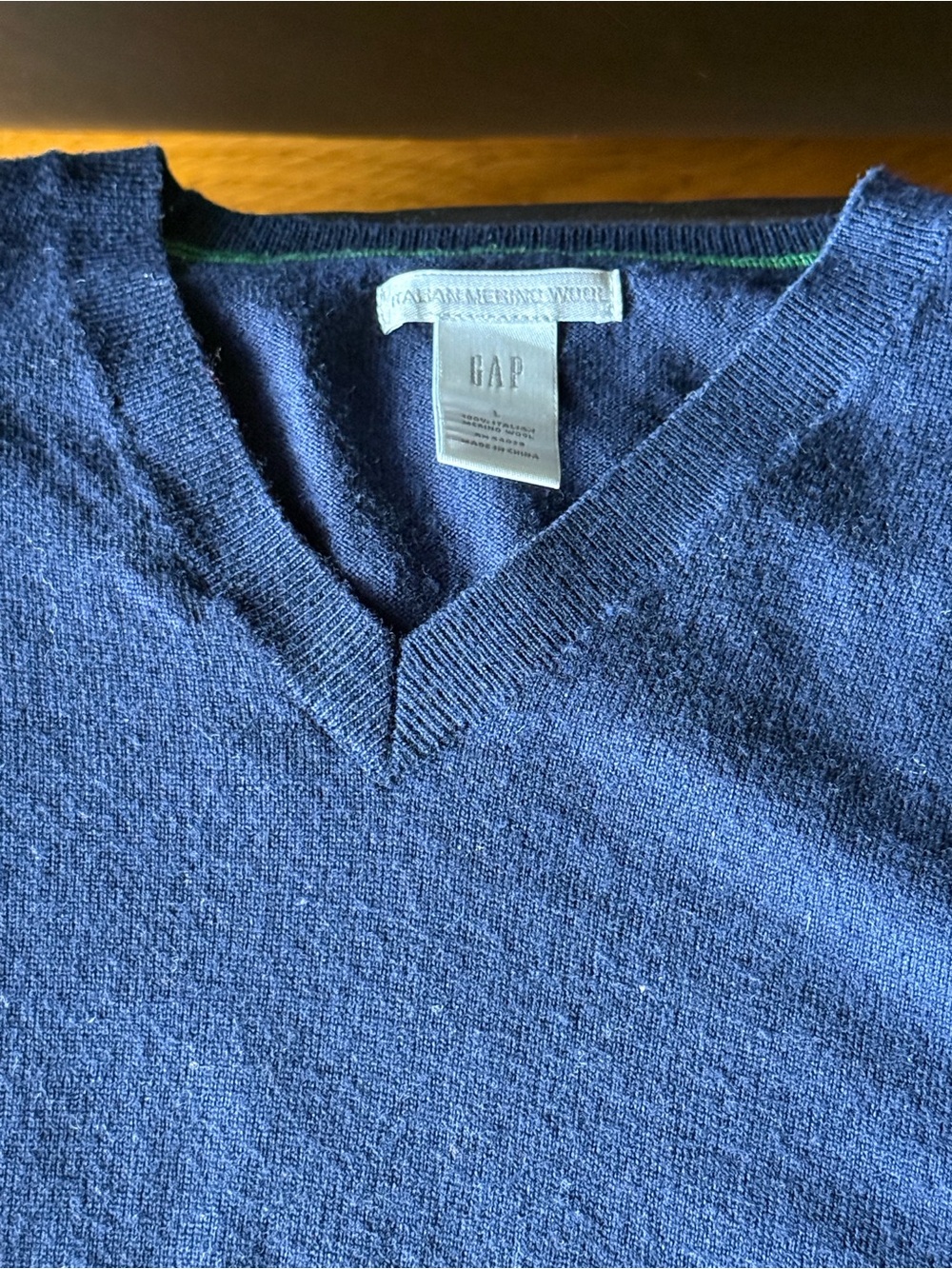 GAP Women’s V-Neck Italian Merino Wool Sweater in Deep Navy